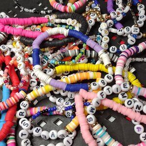 Very Awesome Large Pile Of Taylor Swift Themed Stretch Bracelets CDK9